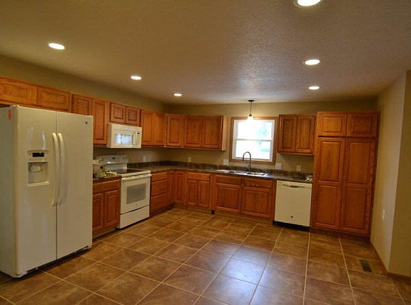 2nd image of 508 W Walker St