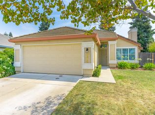 8840 Apricot Woods Way, Elk Grove, CA 95624