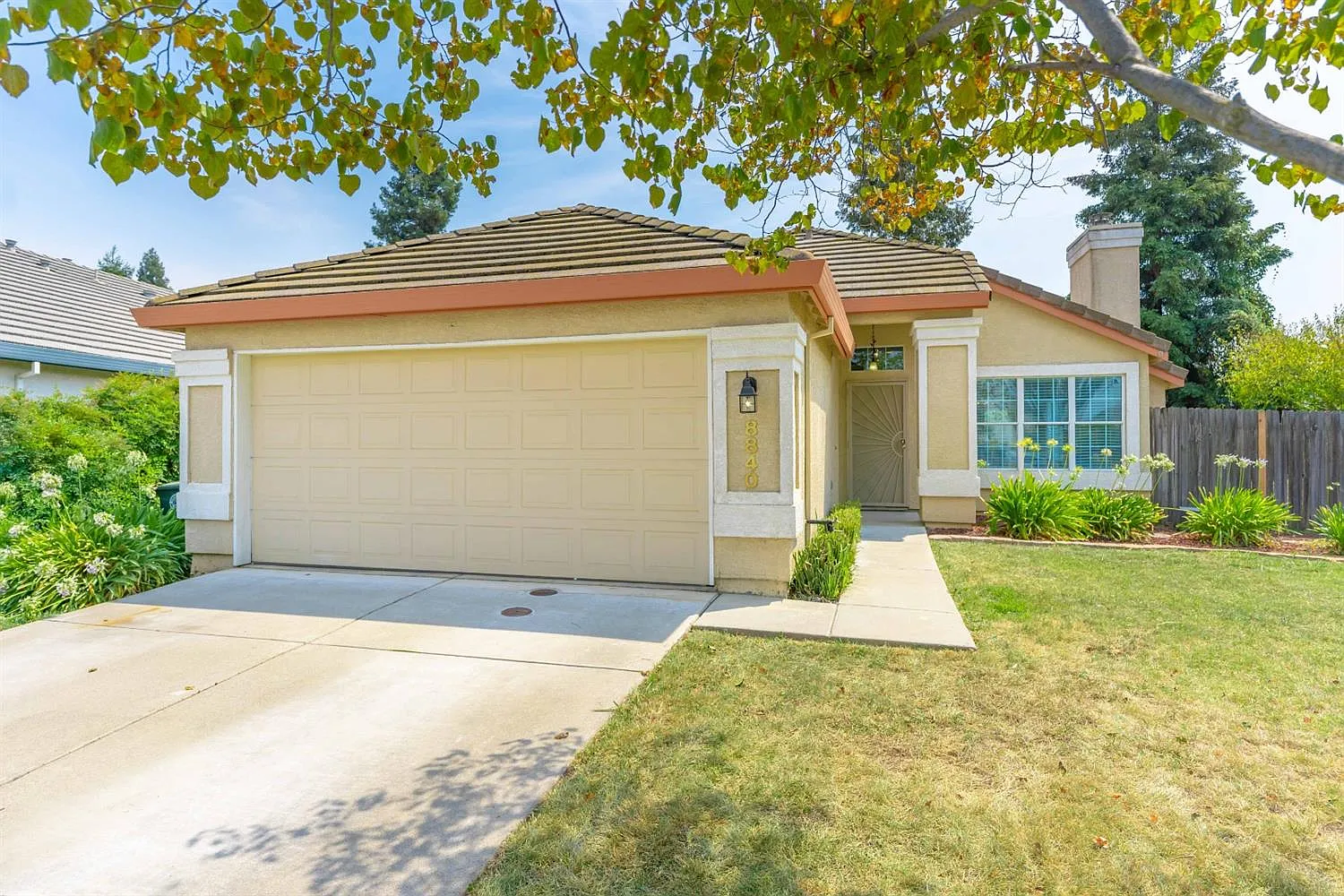 8840 Apricot Woods Way photo 1