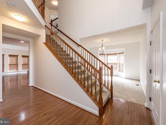 4th image of 4038 Smiths Landing Ct