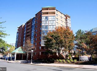1001 N Randolph St APT 106, Arlington, VA 22201