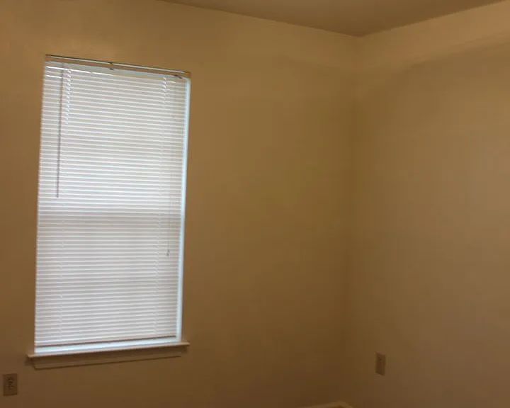 862 Patrick Henry Dr — Photo 6