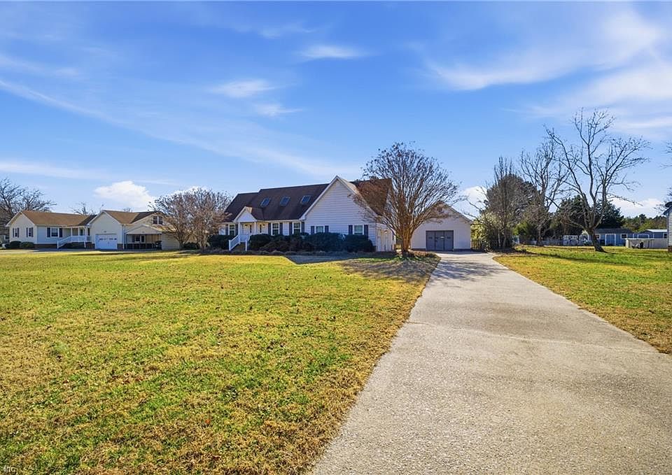 1st image of 955 Kings Fork Rd