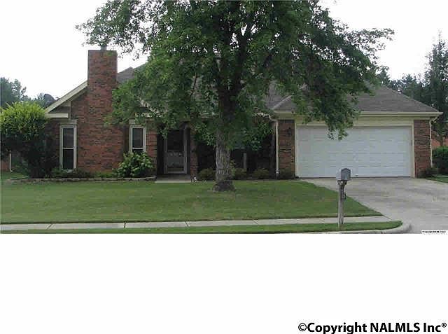 1st image of 2520 Hamilton Dr SE