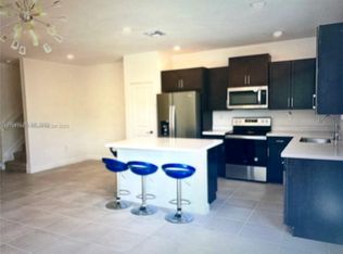 2418 SE 10th Ct, Homestead, FL 33035