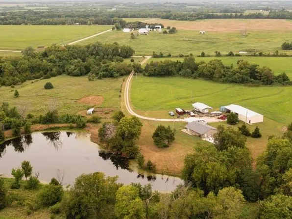 9091 W 2000th Rd, Parker, KS 66072