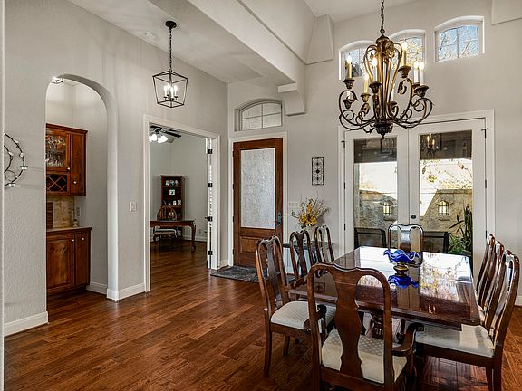 4th image of 106 Hannah Ln