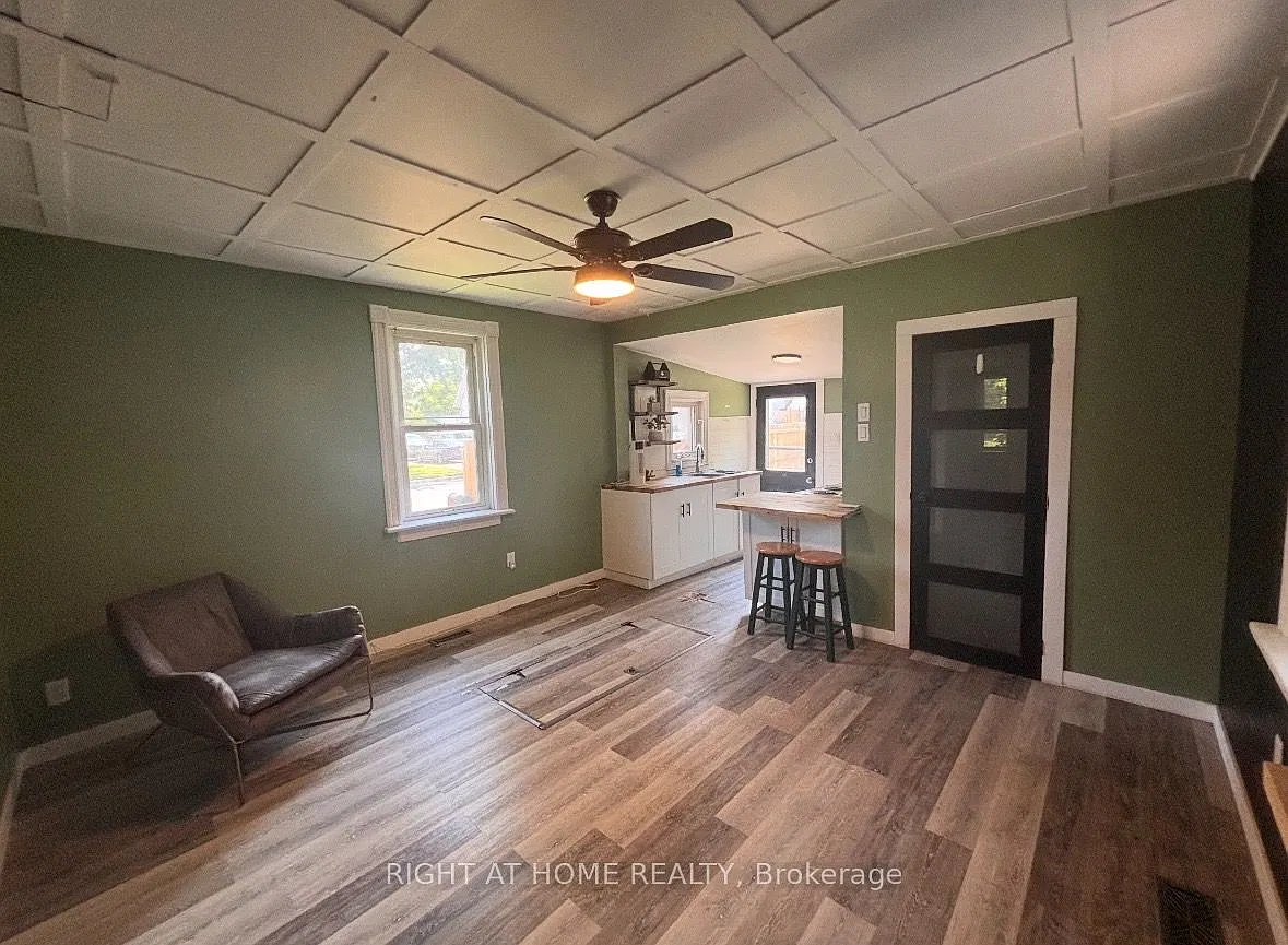 1 bed, $1,700 — Photo 2