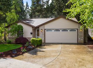 245 NW 8th Ct, Hillsboro, OR