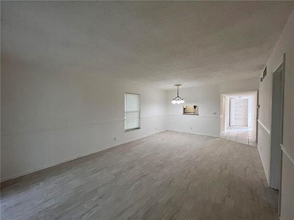 3rd image of 2828 Casita Way APT 115