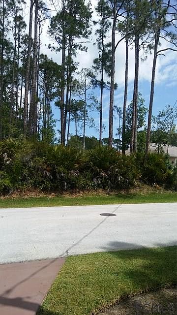 2nd image of 29 Westbriar Ln