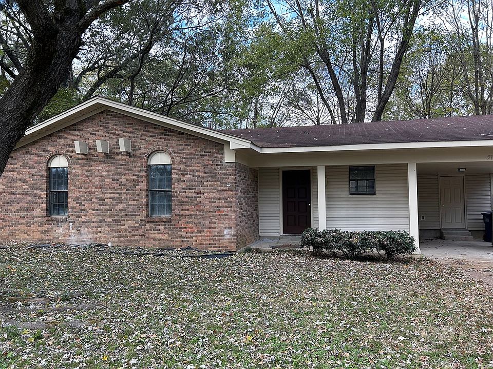 1st image of 5176 Woody Dr