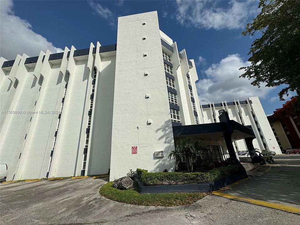 1st image of 9682 Fontainebleau Blvd APT 312