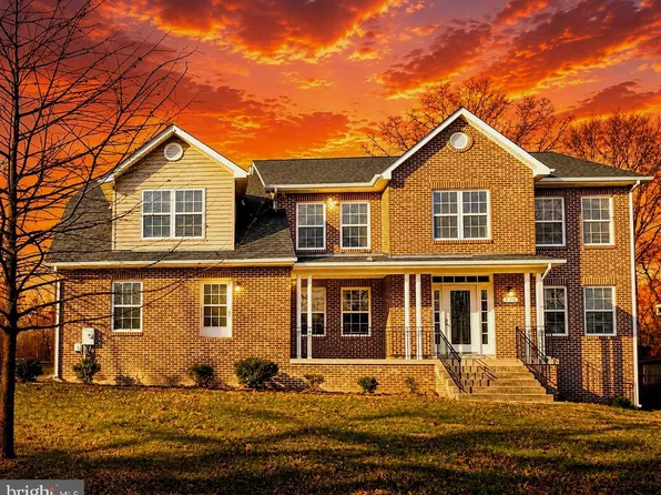 725 Gleneagles Dr, Fort Washington, MD 20744