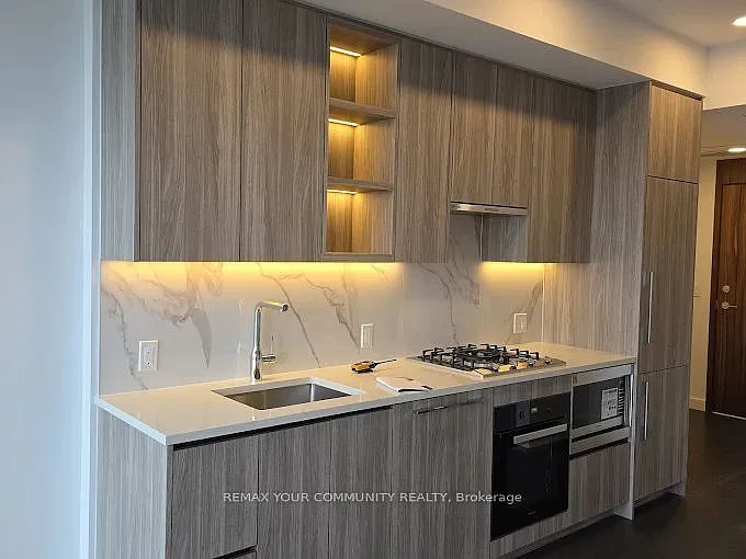 18 Esther Shiner Blvd #652 — Photo 12