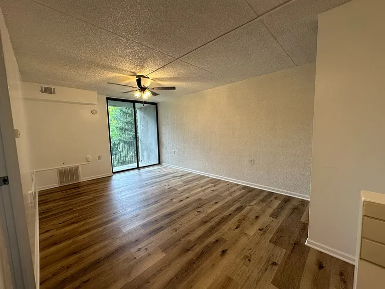 1750 N Marywood Ave #204 — Photo 6