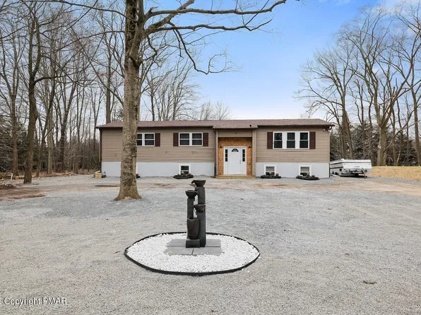 1 Old Post Rd, Tobyhanna, PA 18466