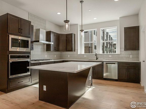 4th image of 352 Marshall Rd