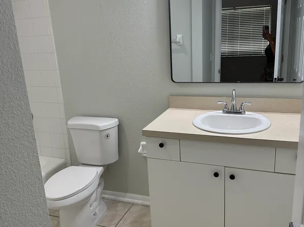 5310 26th St W Unit 1705, Bradenton, FL 34207