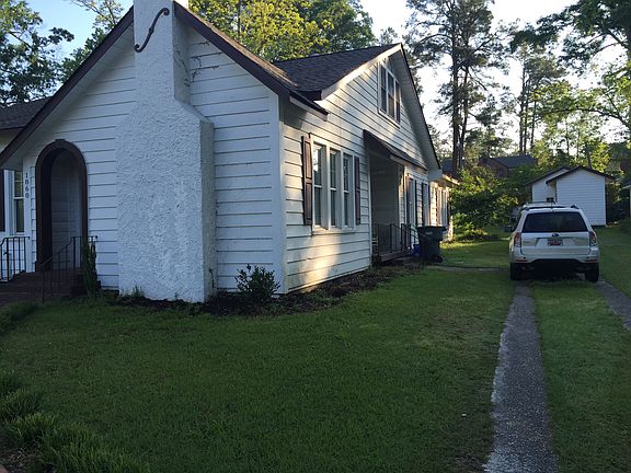 5th image of 1860 Broughton St