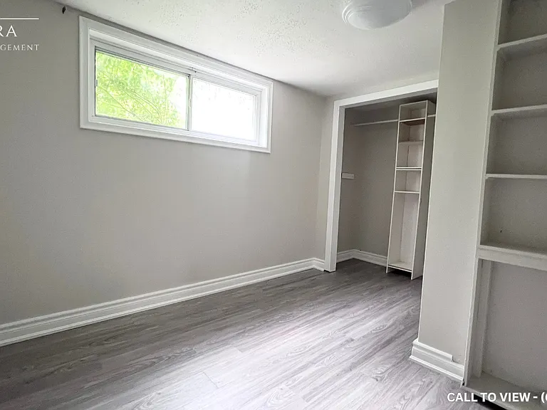 9 Sherwood Cres #2 — Photo 6