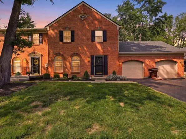 10757 Fallsington Ct, Blue Ash, OH 45242