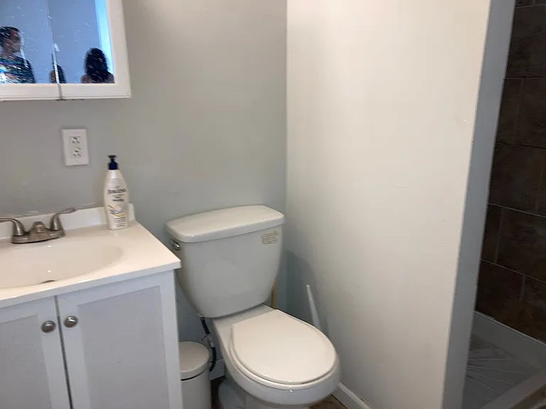 4825 Baltimore Avenue — Photo 6