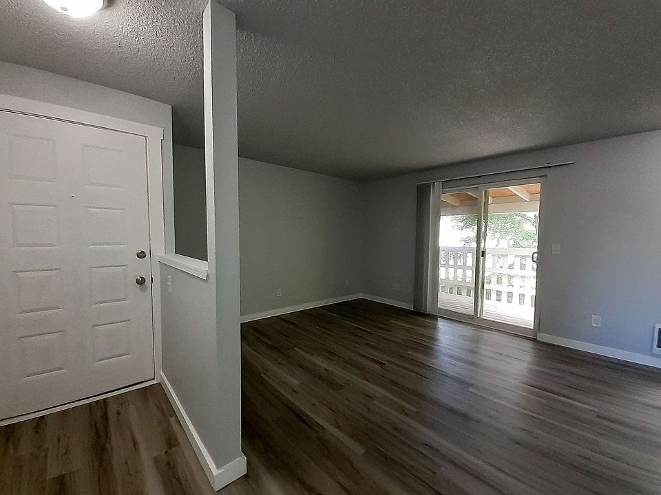 1st image of 3407-3411 92nd St S #8