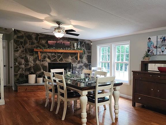 2nd image of 269 Sunshine Ln