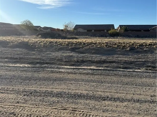 5601 E Yucca Springs Rd, Pahrump, NV 89061