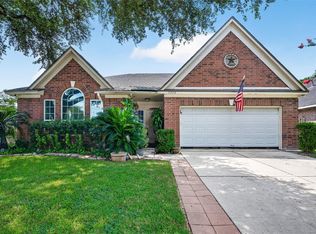 7230 Oak Walk Dr, Humble, TX 77346