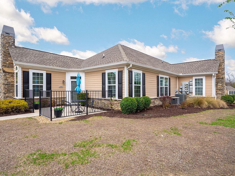 1st image of 2483 Baskette Way