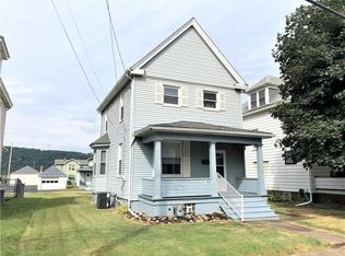 908 2nd Ave, Conway, PA 15027