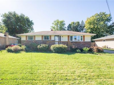 251 Buckeye Dr, Berea, OH, 44017