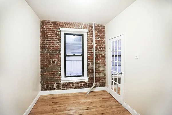 Rented by United Group | media 3