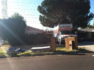 16718 Kalisher St, Granada Hills, CA 91344