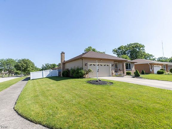 3rd image of 6500 Night Vista Dr