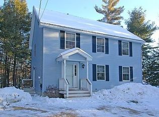 35 Shore Dr, Middleton, NH 03887