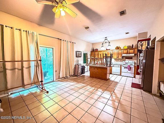 5th image of 3506 HICKORYNUT Street