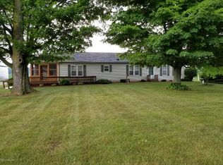 862 S Angola Rd, Coldwater, MI 49036