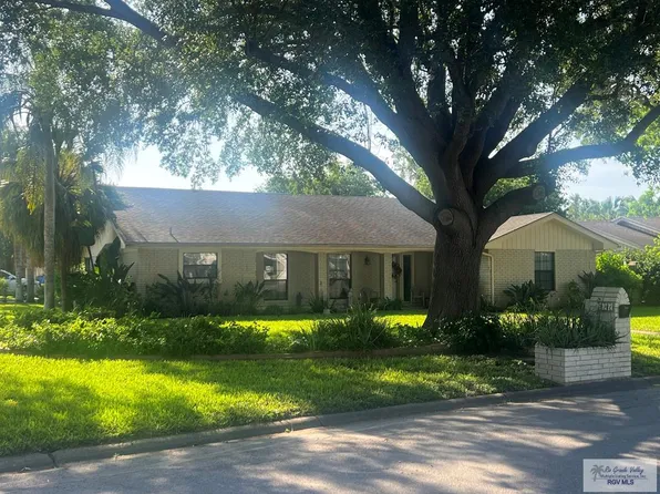 501 Palm Valley Dr W, Palm Valley, TX 78552