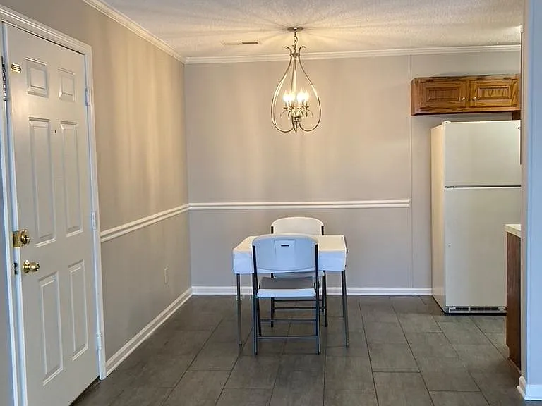 1803 Liberty Dr #1803 — Photo 3
