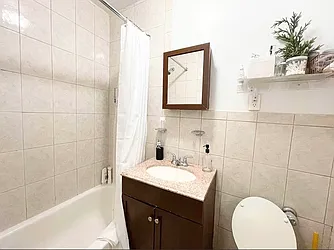 Rented by Century 21 Premier 