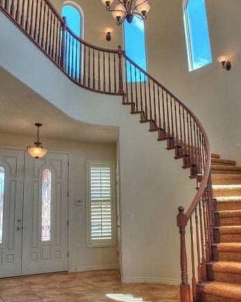 Graceful curved staircase