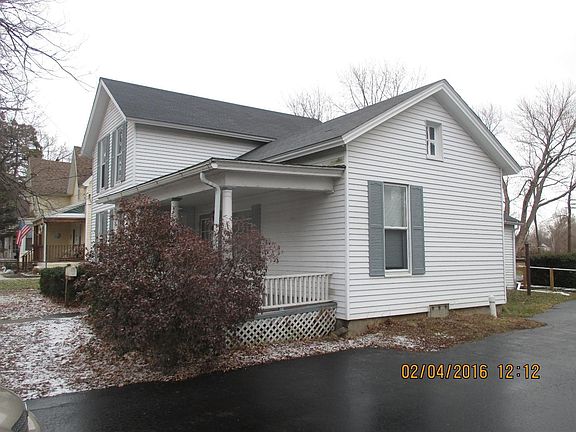 3rd image of 410 E Sherman St
