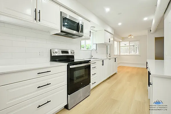 3089 Starlight Way, Coquitlam — Photo 2