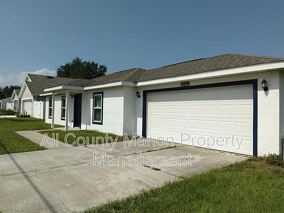 3rd image of 505 Marion Oaks Trl