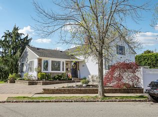 76 S Bay Drive, Massapequa, NY 11758