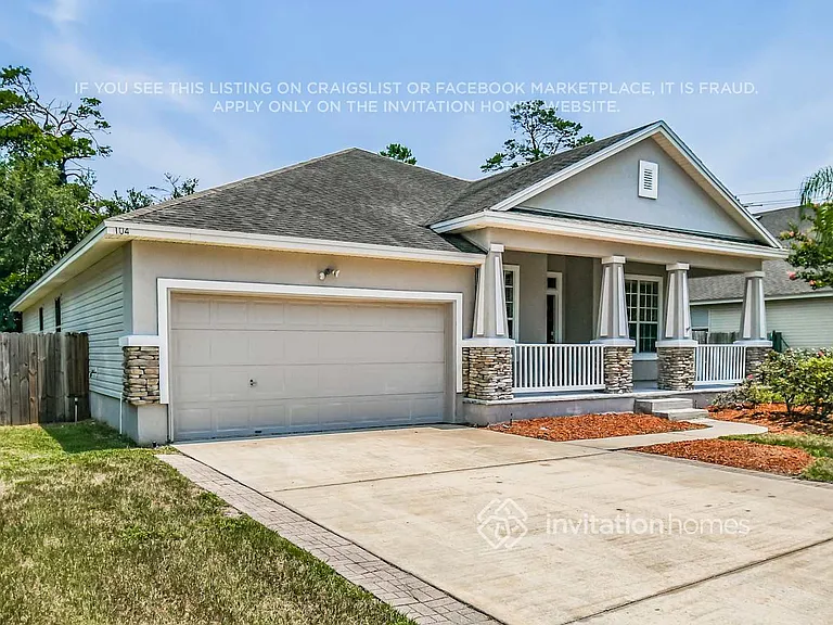 104 Moultrie Crossing Ln — Photo 2