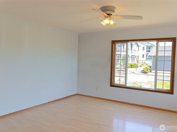 5th image of 725 Judson Street #104